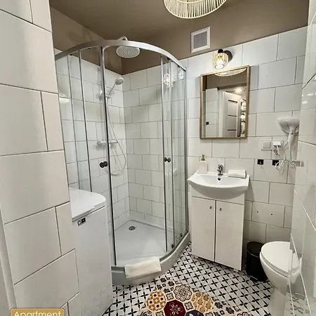 Piekny Przytulny - Blisko Akwenu Wodnego