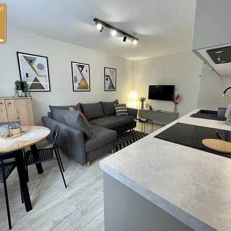 Apartmán Piekny Przytulny - Blisko Akwenu Wodnego Radom